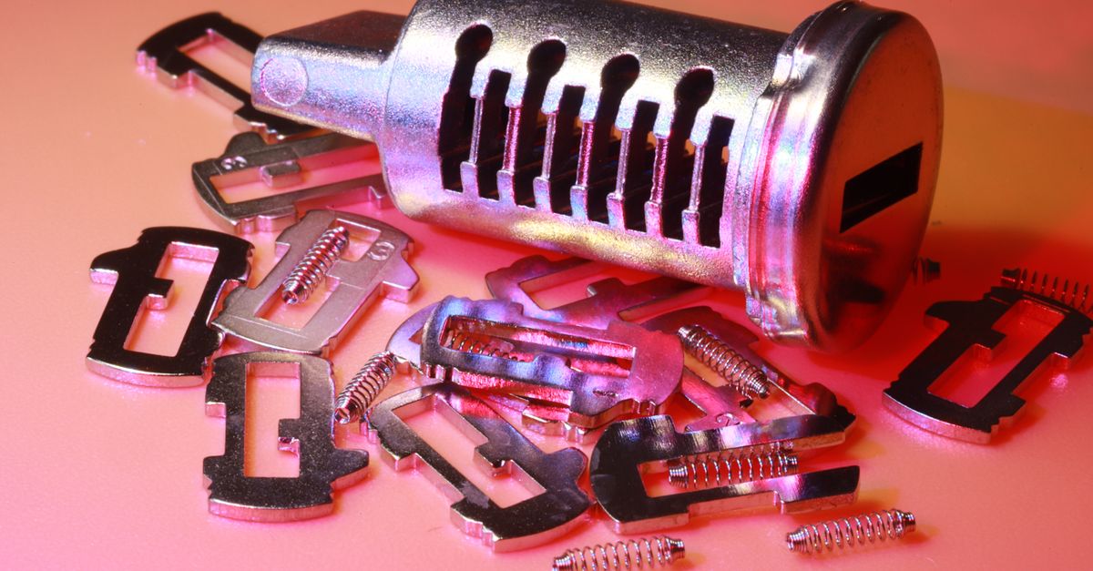 key maker professional — Local Locksmith Heroes