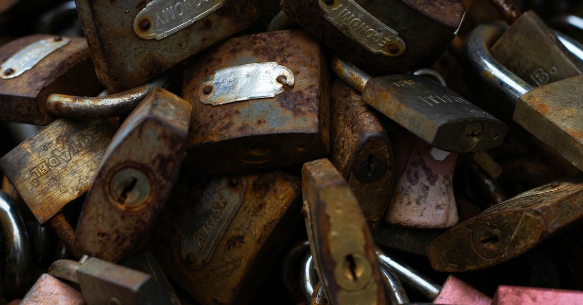 locksmith shop keys — Local Locksmith Heroes