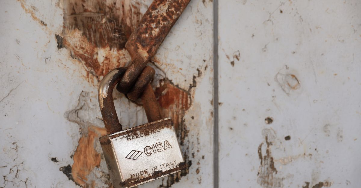 locksmith shop keys — Local Locksmith Heroes
