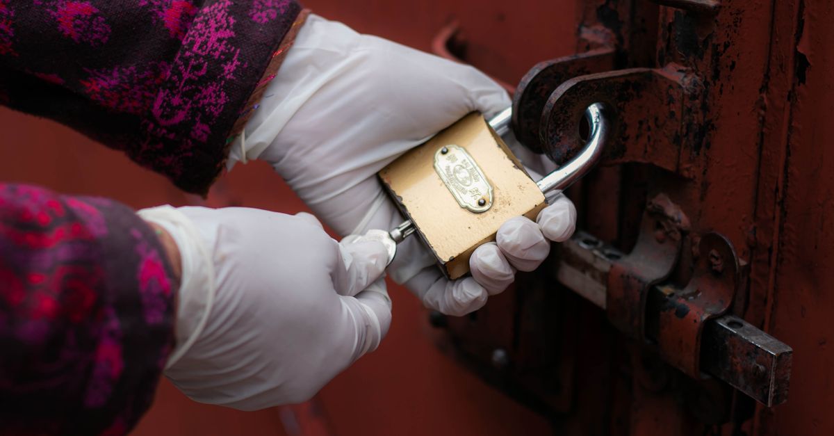 locksmith service technician — Local Locksmith Heroes