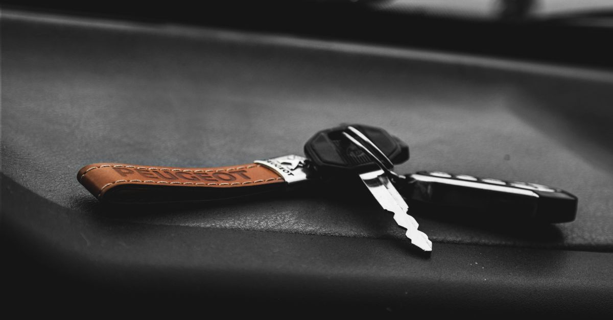 On-Site Ignition & Broken Key Repair: How Our Mobile Process Works — Local Locksmith Heroes